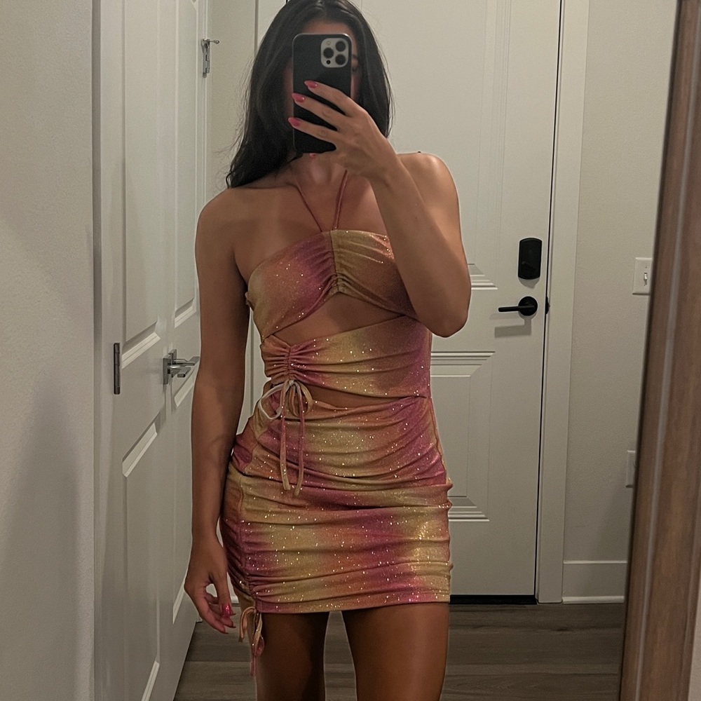 Superdown Size S Jourdan Ruched Mini Dress